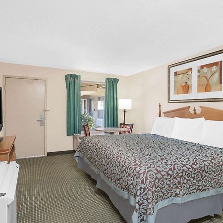 Days Inn By Wyndham Attalla Exterior photo