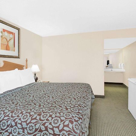 Days Inn By Wyndham Attalla Exterior photo