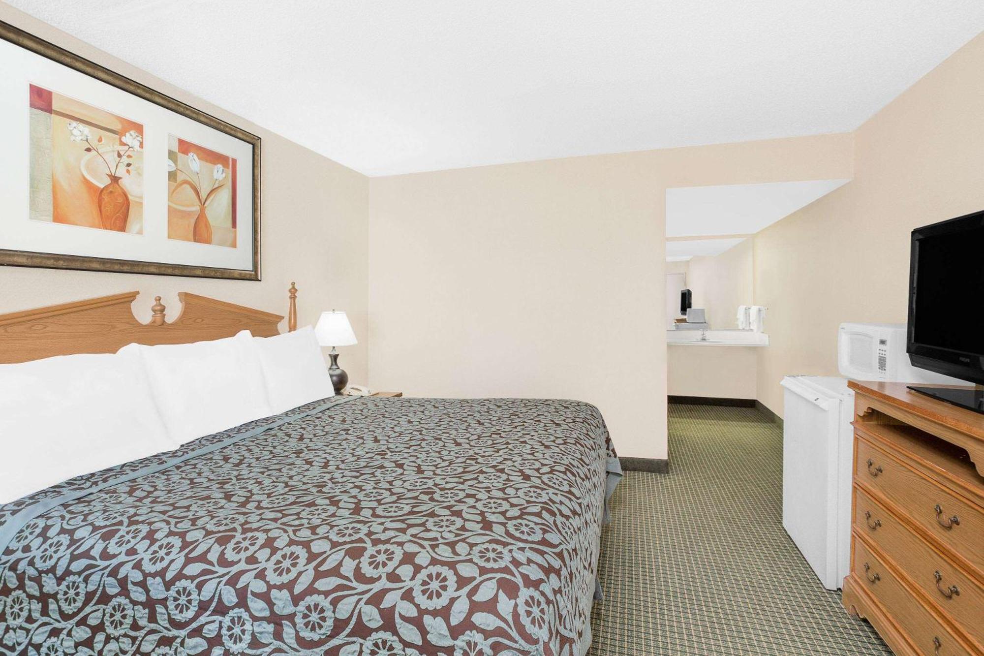Days Inn By Wyndham Attalla Exterior photo